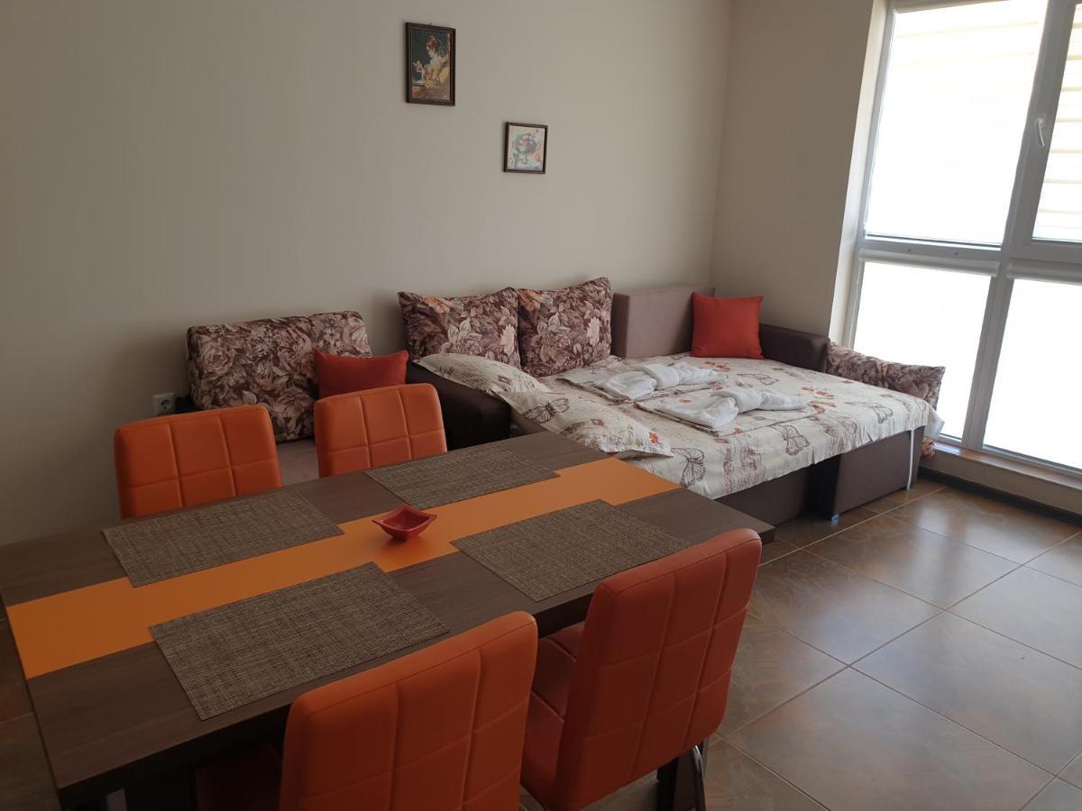 Апартаменти Кастро/Castro Apartments Tsarévo Extérieur photo