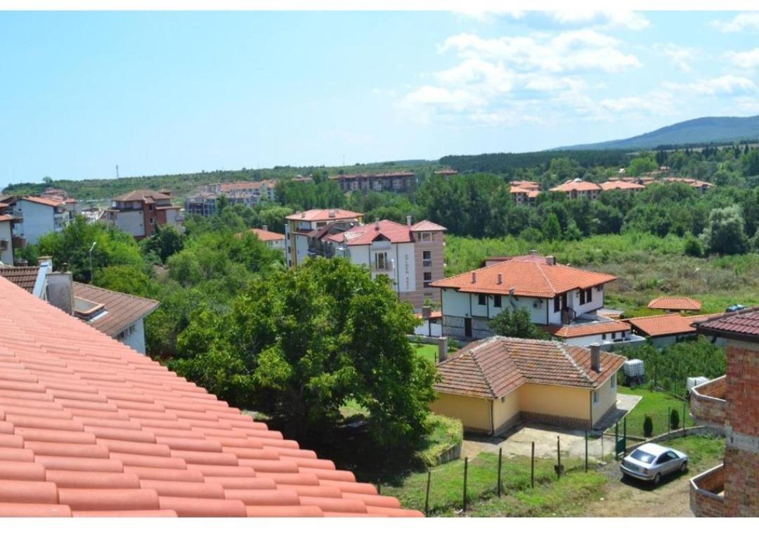 Апартаменти Кастро/Castro Apartments Tsarévo Extérieur photo