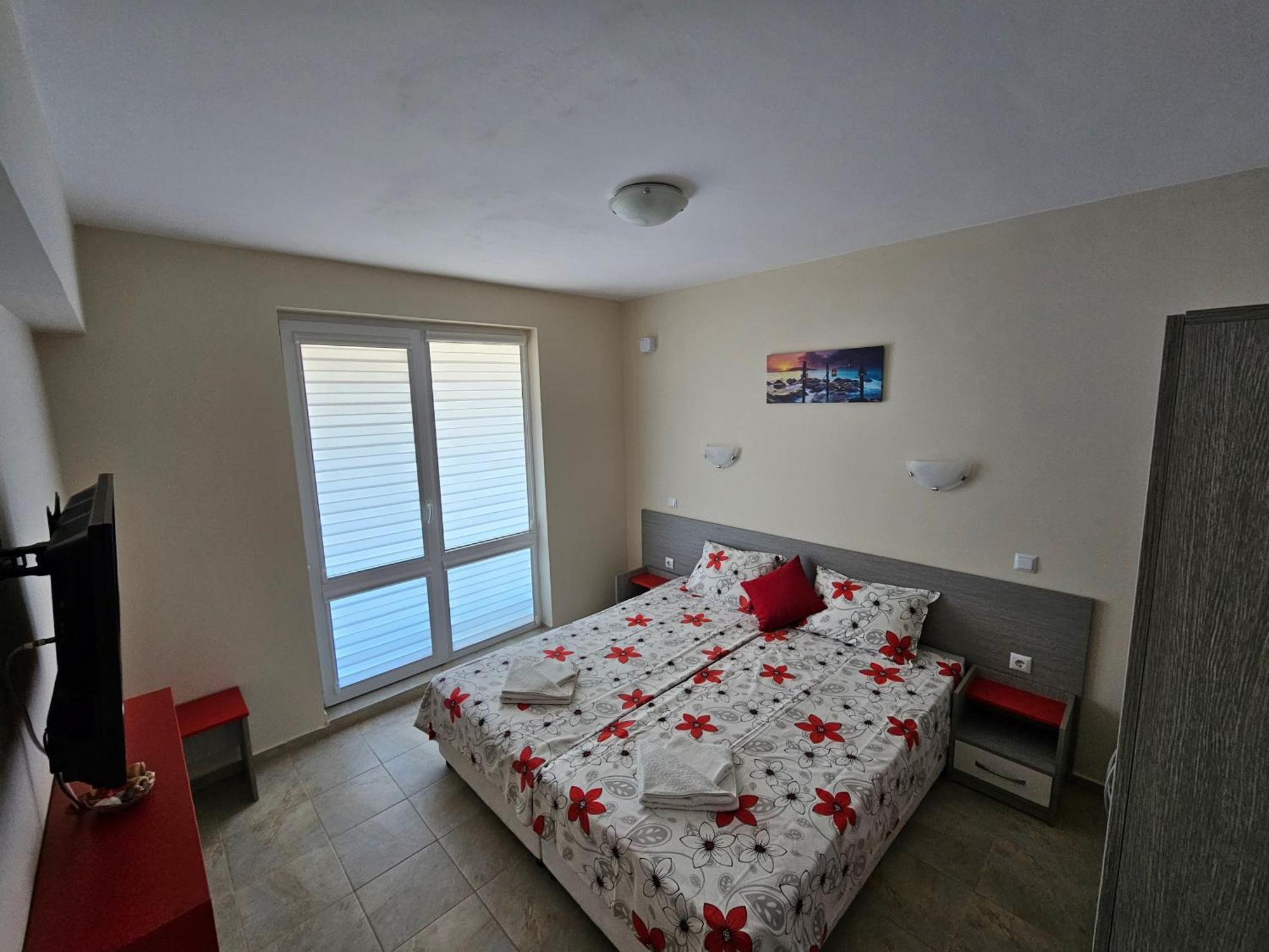 Апартаменти Кастро/Castro Apartments Tsarévo Extérieur photo